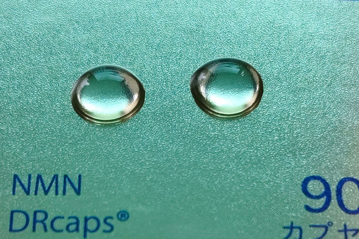 Coating and Lamination of  Reverse UV Coating