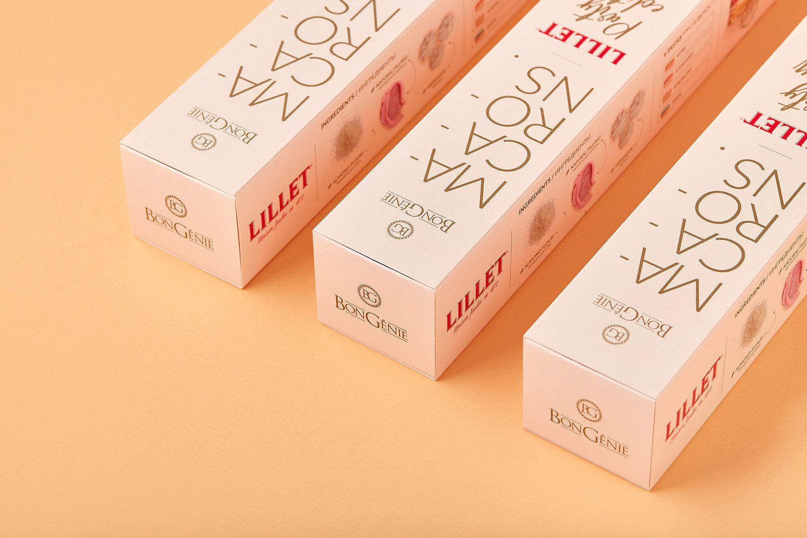 Custom paper food packaging for snacks, desserts and bakery products.