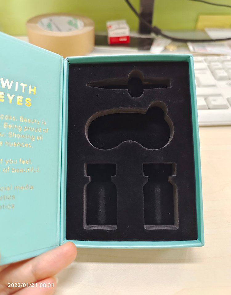 Custom Cosmetic Contact Lenses Boxes